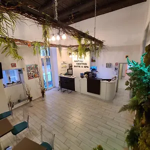 Centro E , נאפולי איטליה
