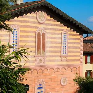 Palazzo Rivola 2*, ברגמו איטליה
